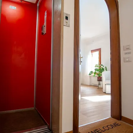 Giustiniani Apartment